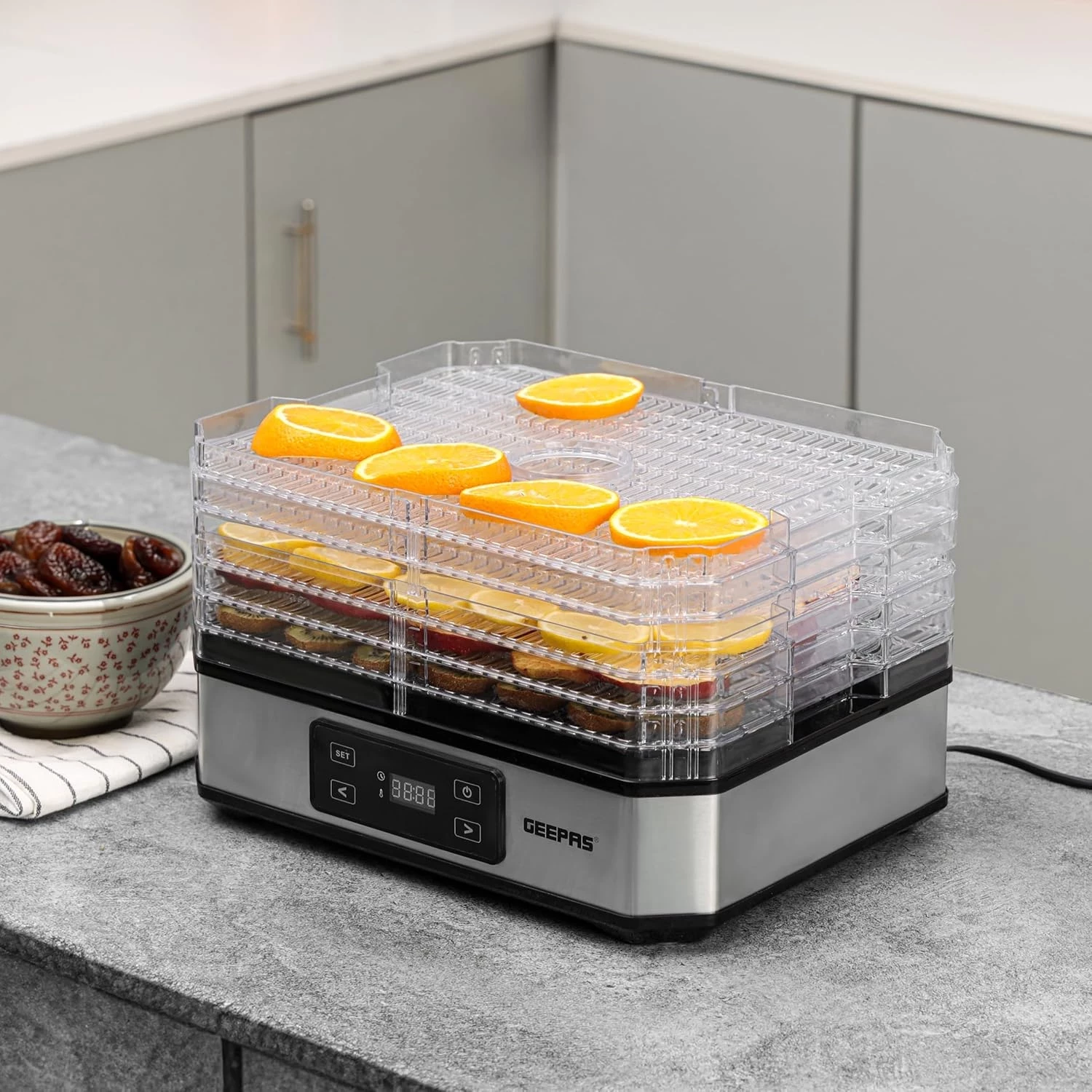 Сушилка для продуктов Geepas GFD63013UK — 5