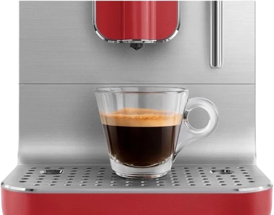 SMEG BCC02RDMEU Coffee Machine — 2